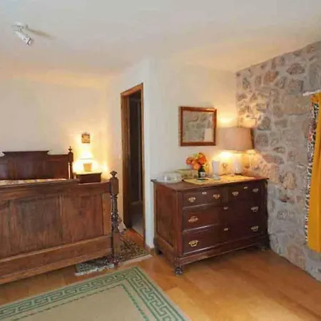 Dom wakacyjny Encantadora Casa Com Piscina Nos Arredores De