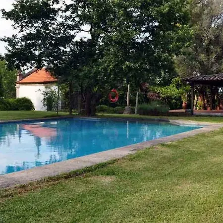 Dom wakacyjny Encantadora Casa Com Piscina Nos Arredores De *